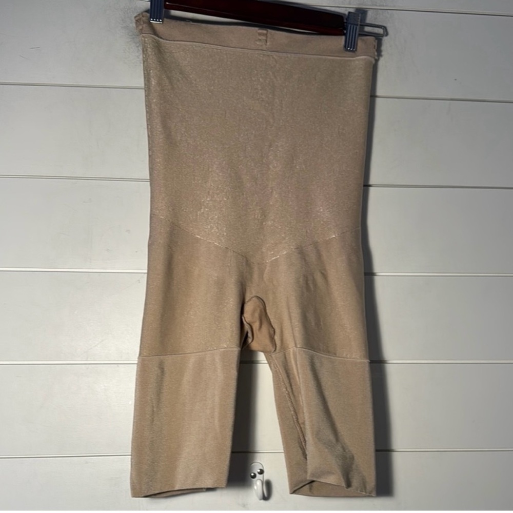 Spanx 2x NWOT Sara Blakey Mid thigh shaper soft nude open gusset